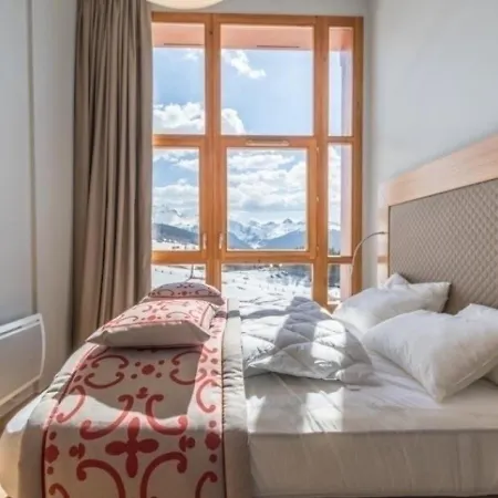 Monarques 701 Apartman *